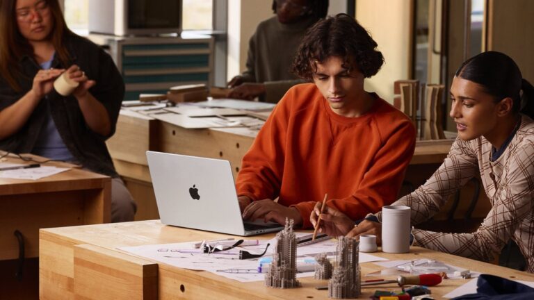 New MacBook Pro Preorders - Official Lineup and Hardware Details