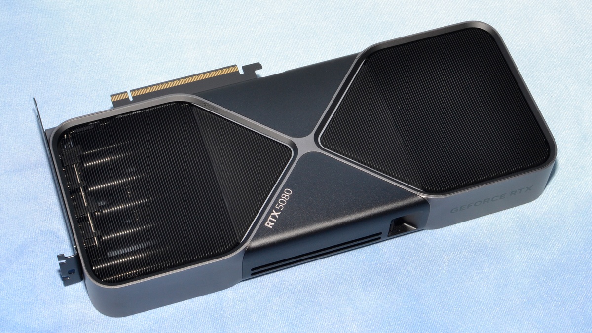 Nvidia RTX 5080 Prices - Side Profile and PCB Architecture